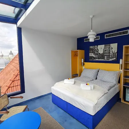 Avion - Národní Kulturní Památka - World Monument Hotel 4*