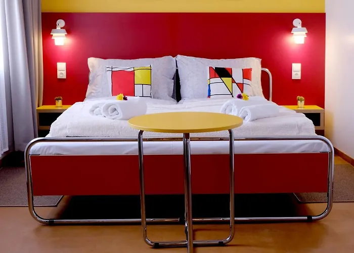 Avion - National Cultural Monument - Iconic Org ホテル ブルノ