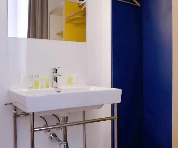 ホテル Avion - National Cultural Monument - Iconic Org