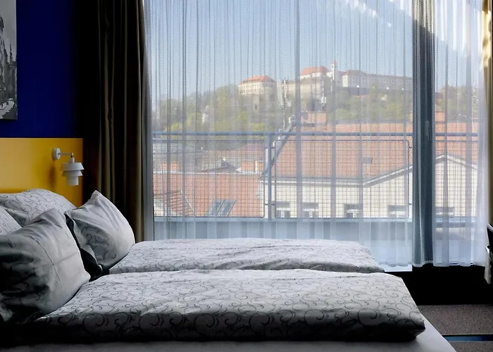 Avion - National Cultural Monument - Iconic Org 4* ブルノ