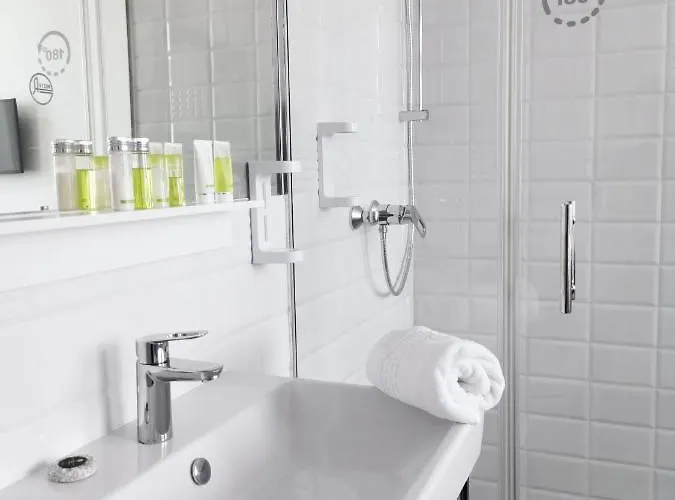 Avion - National Cultural Monument - Iconic Org ホテル