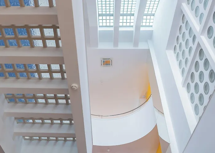 Avion - National Cultural Monument - Iconic Org ブルノ